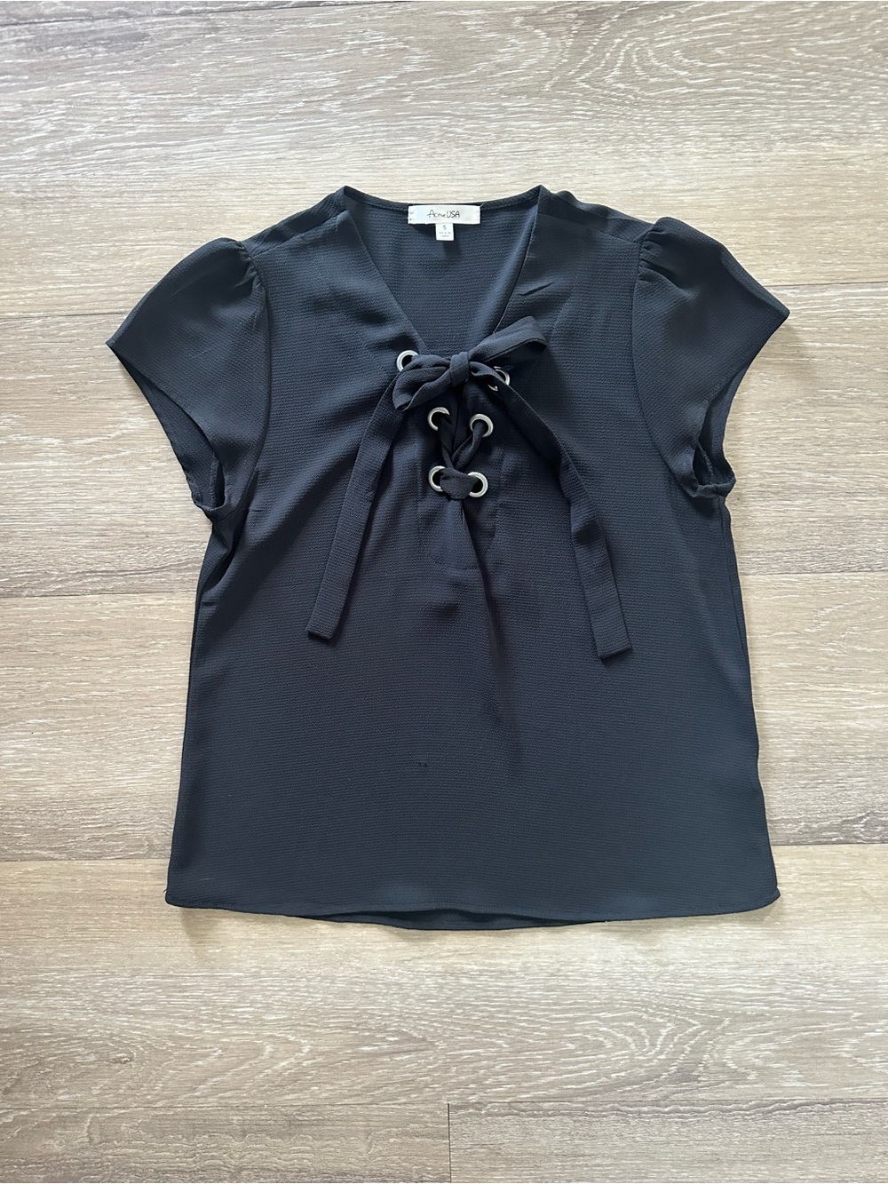 Active USA Black Lace-Up V-Neck Short Sleeve Blouse